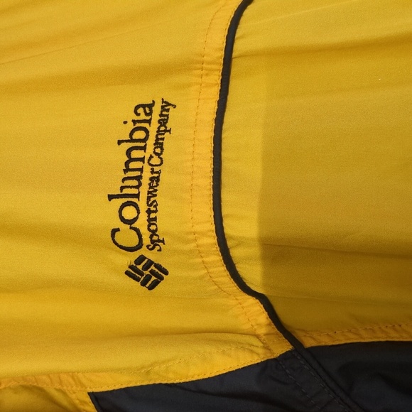 Columbia Sportswear Company Women's Size XL Hooded Yellow And Black Jacket - Picture 4 of 13